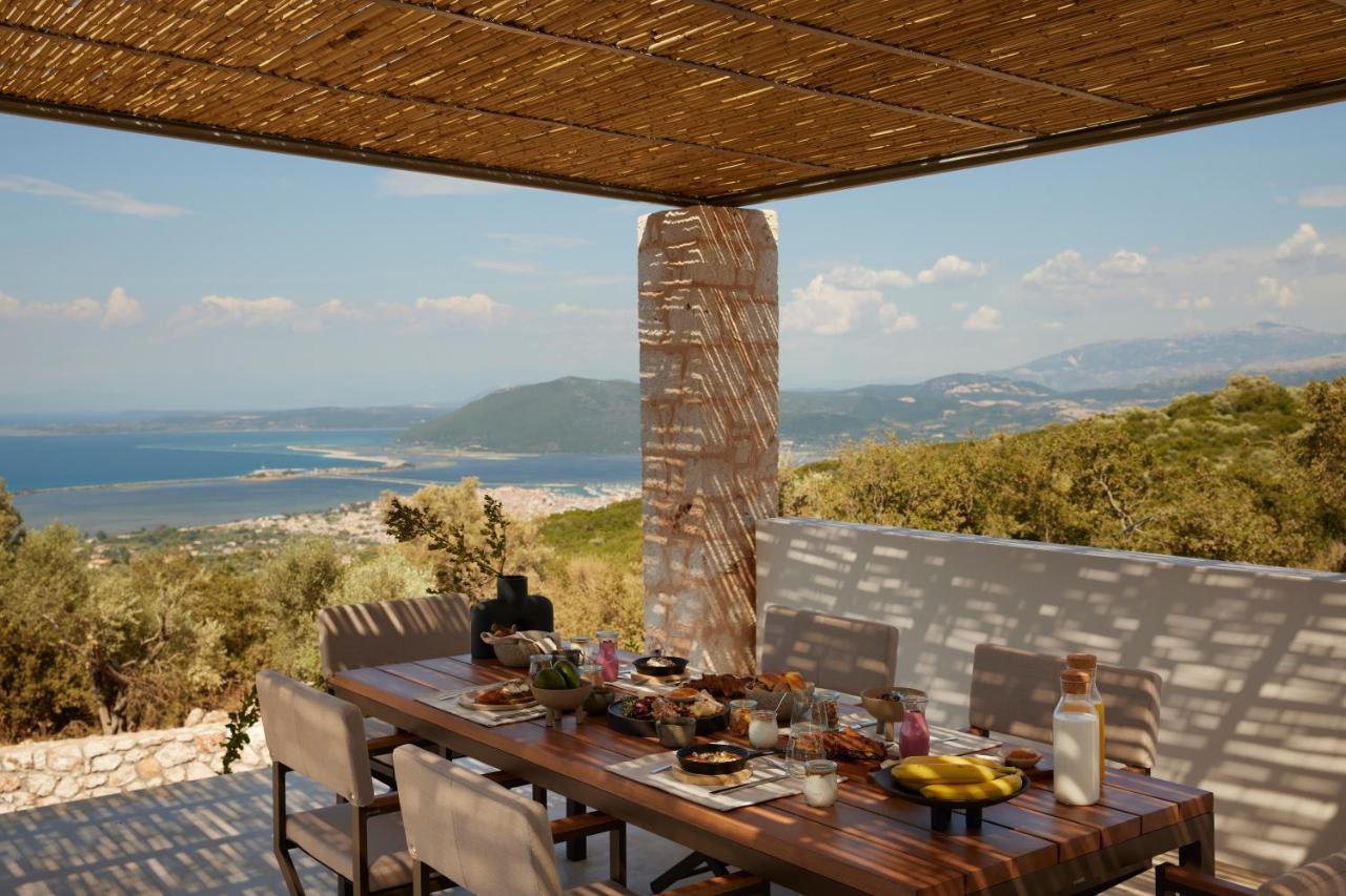 Epiphany Villas Lefkada Tsoukaladhes Bagian luar foto
